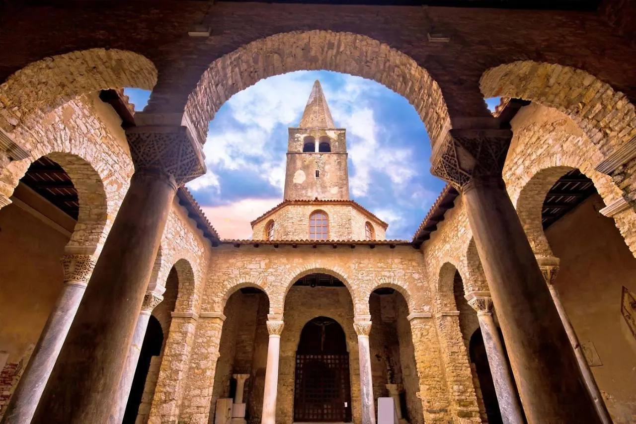 Villa Giulia Tar-Vabriga
